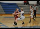 Sadie Wulff faced pressure from Augusta’s Brookelynn Barnett.